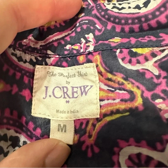 J Crew Perfect Shirt Cotton Silk Blend Button Down Size M Paisley Navy Purple - Picture 3 of 7